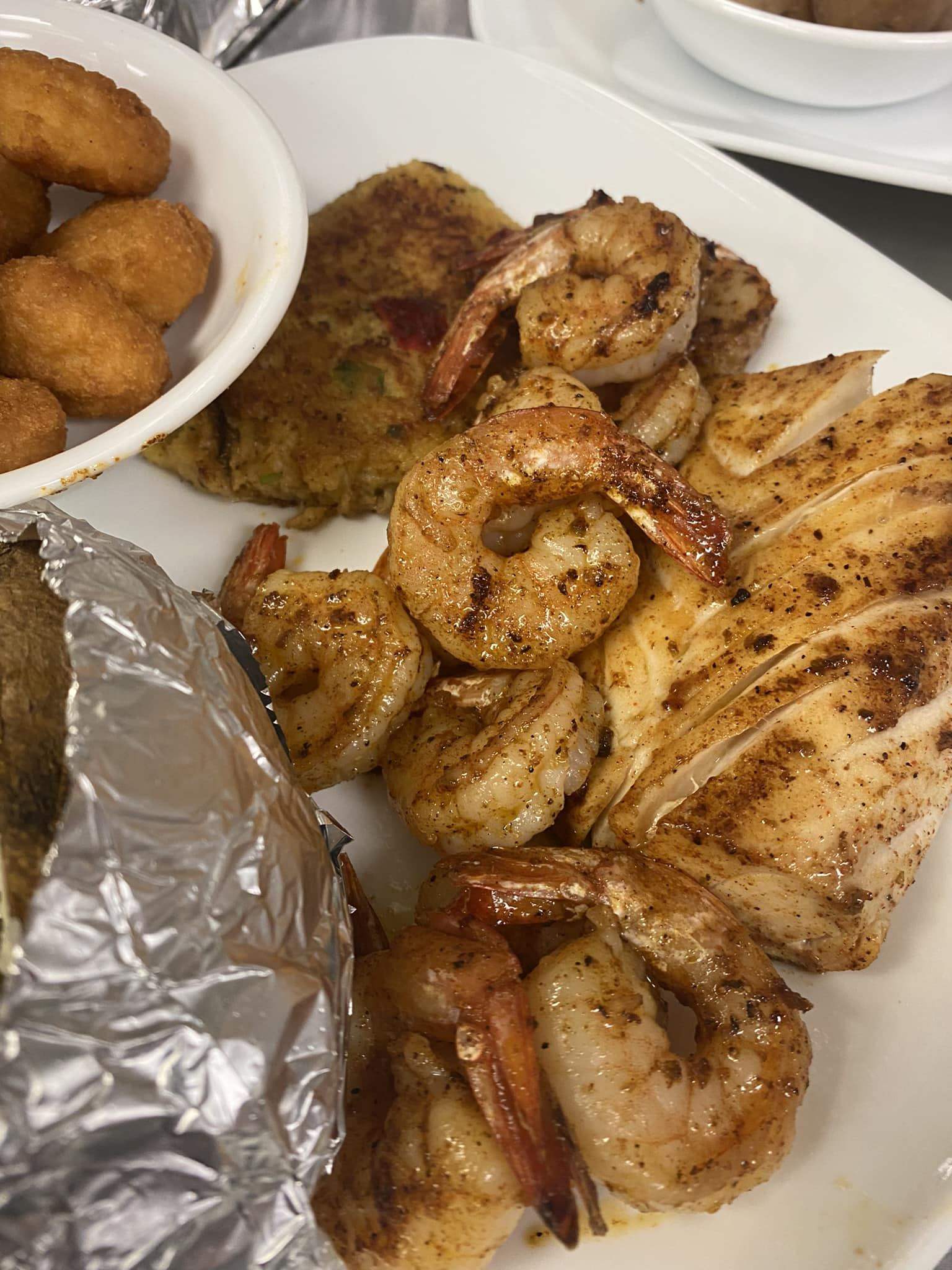 Blackened mahi-mahi with tropical salsa